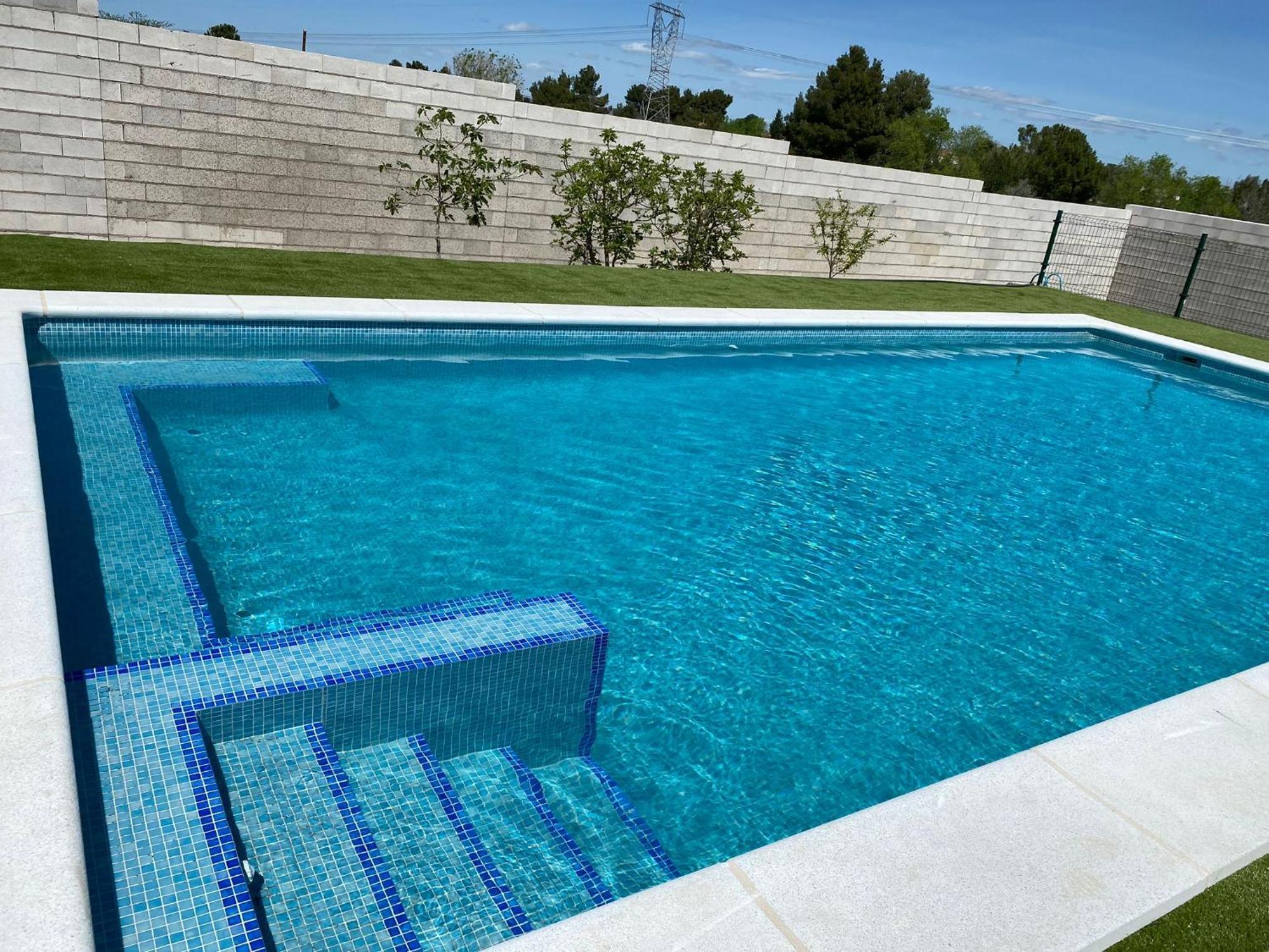 Casa Con Piscina, Villa Alarilla Fuentiduena de Tajo Exterior photo